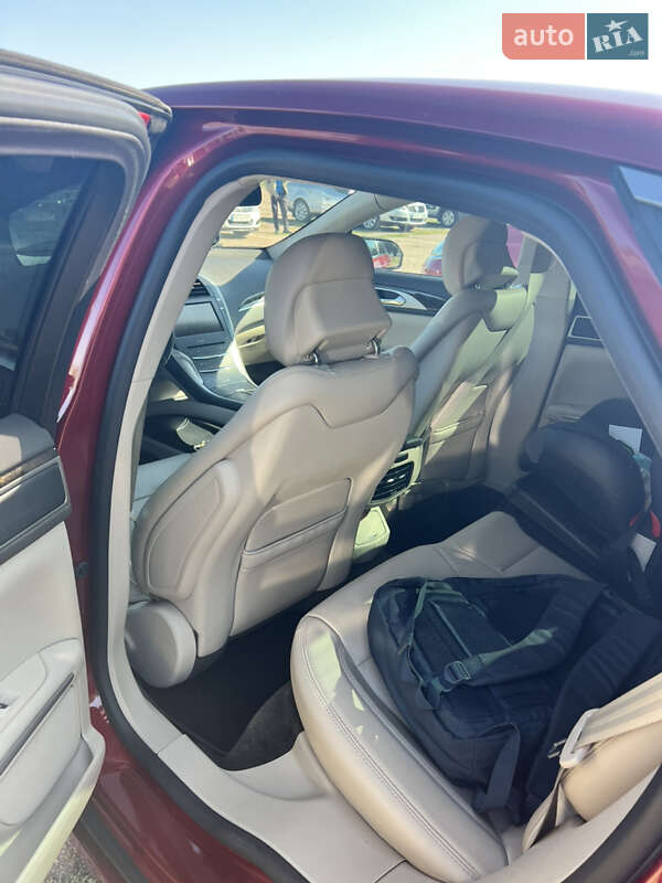 Седан Lincoln MKZ 2015 в Кропивницком фото 13 Седан Lincoln MKZ 2015 в Кропивницком