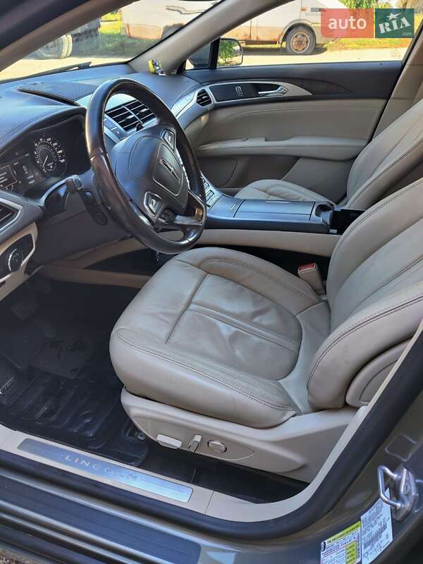 Седан Lincoln MKZ 2016 в Кременчуге