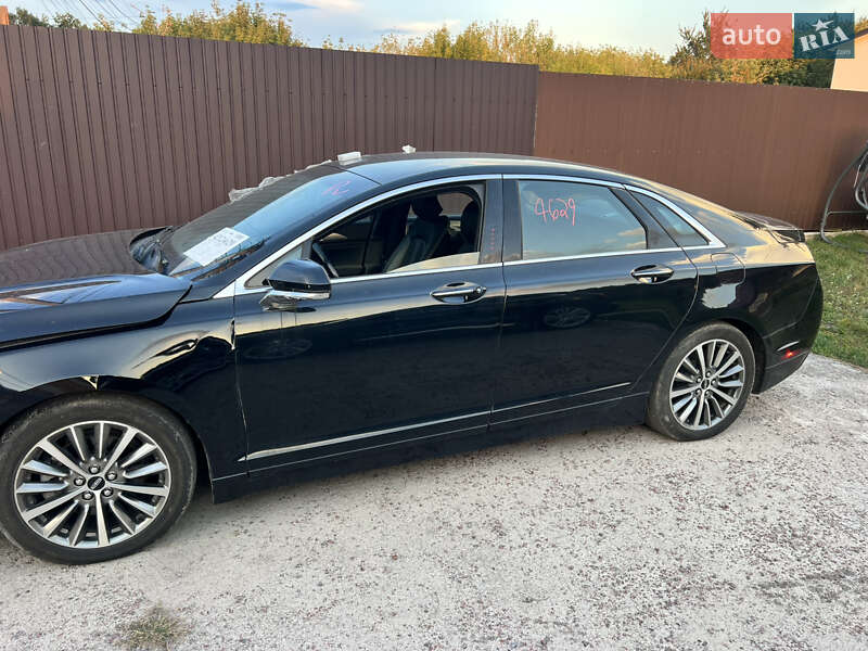 Седан Lincoln MKZ 2016 в Киеве