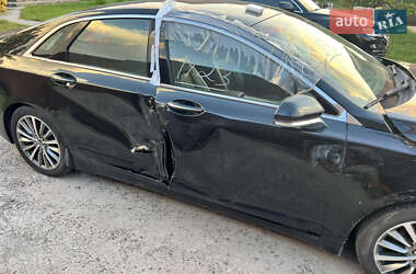 Седан Lincoln MKZ 2016 в 