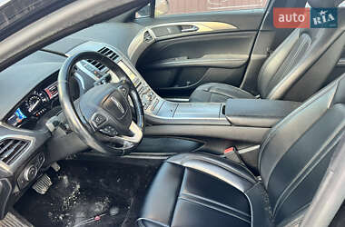 Седан Lincoln MKZ 2016 в 