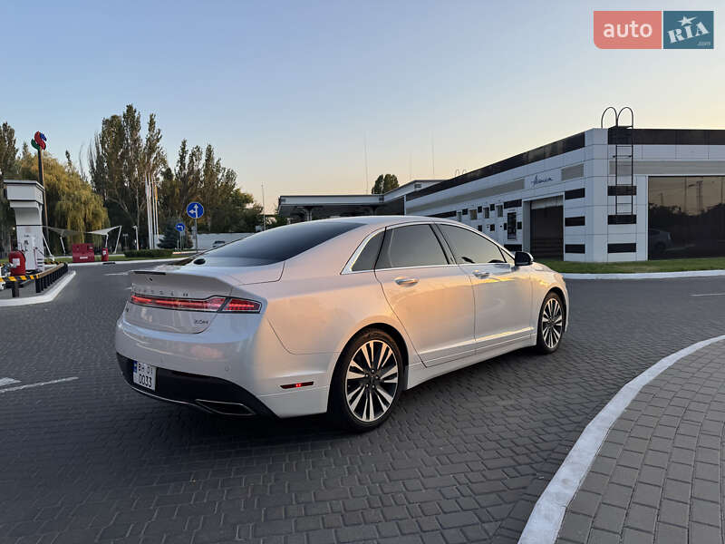 Седан Lincoln MKZ 2016 в Одессе