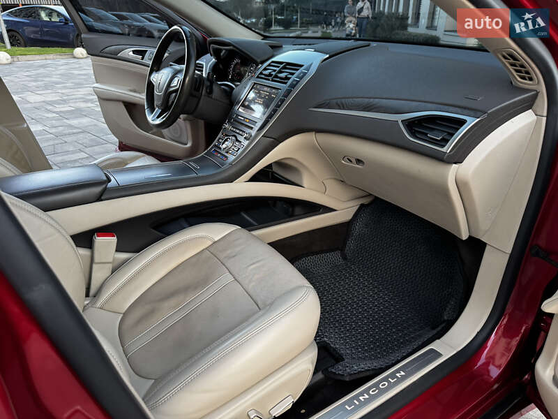 Седан Lincoln MKZ 2020 в Киеве