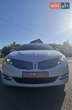 Седан Lincoln MKZ 2014 в Львове