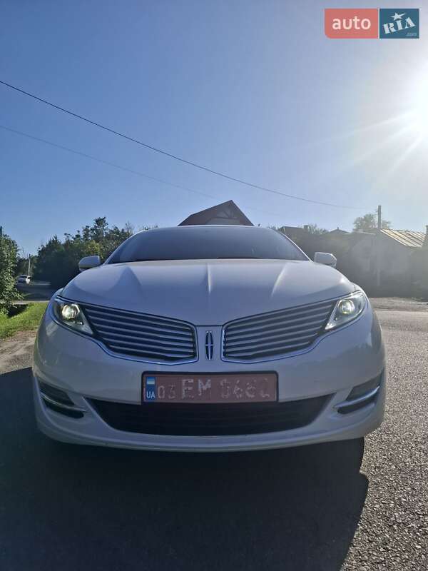 Седан Lincoln MKZ 2014 в Львове