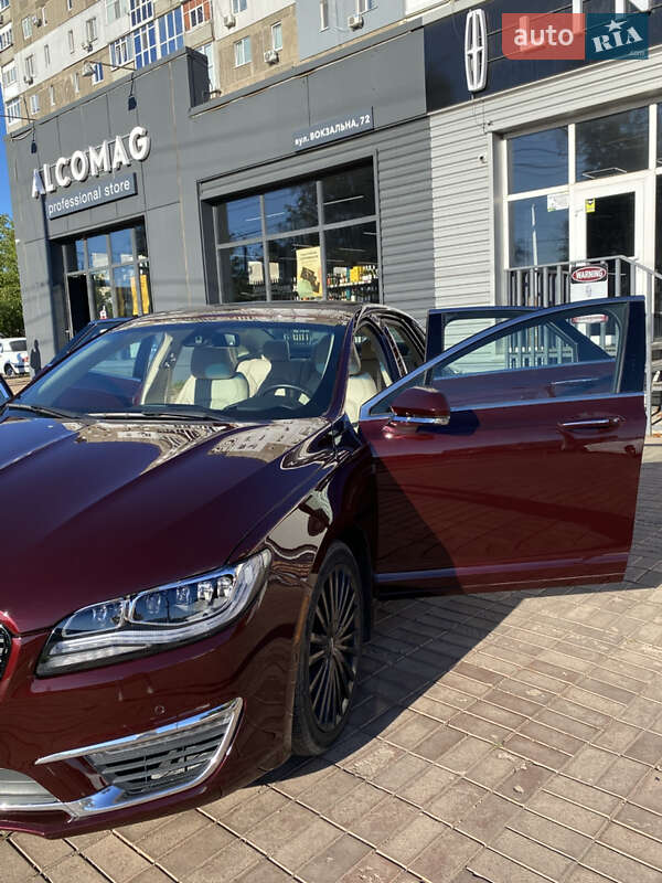 Седан Lincoln MKZ 2017 в Кропивницком