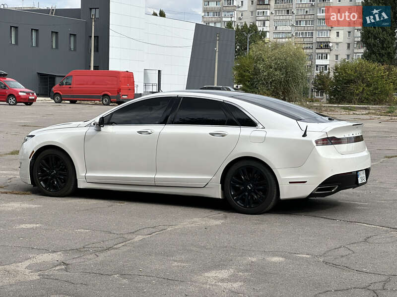 Седан Lincoln MKZ 2012 в Кременчуці