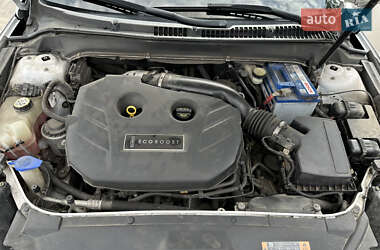 Седан Lincoln MKZ 2012 в 