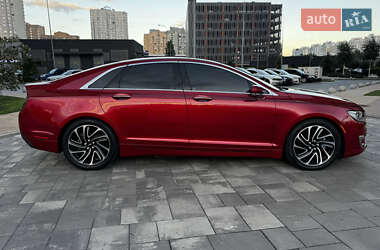 Седан Lincoln MKZ 2020 в 