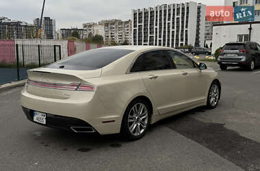 Седан Lincoln MKZ 2014 в 