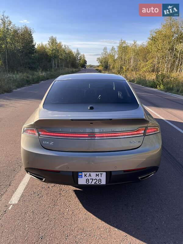 Седан Lincoln MKZ 2015 в Киеве