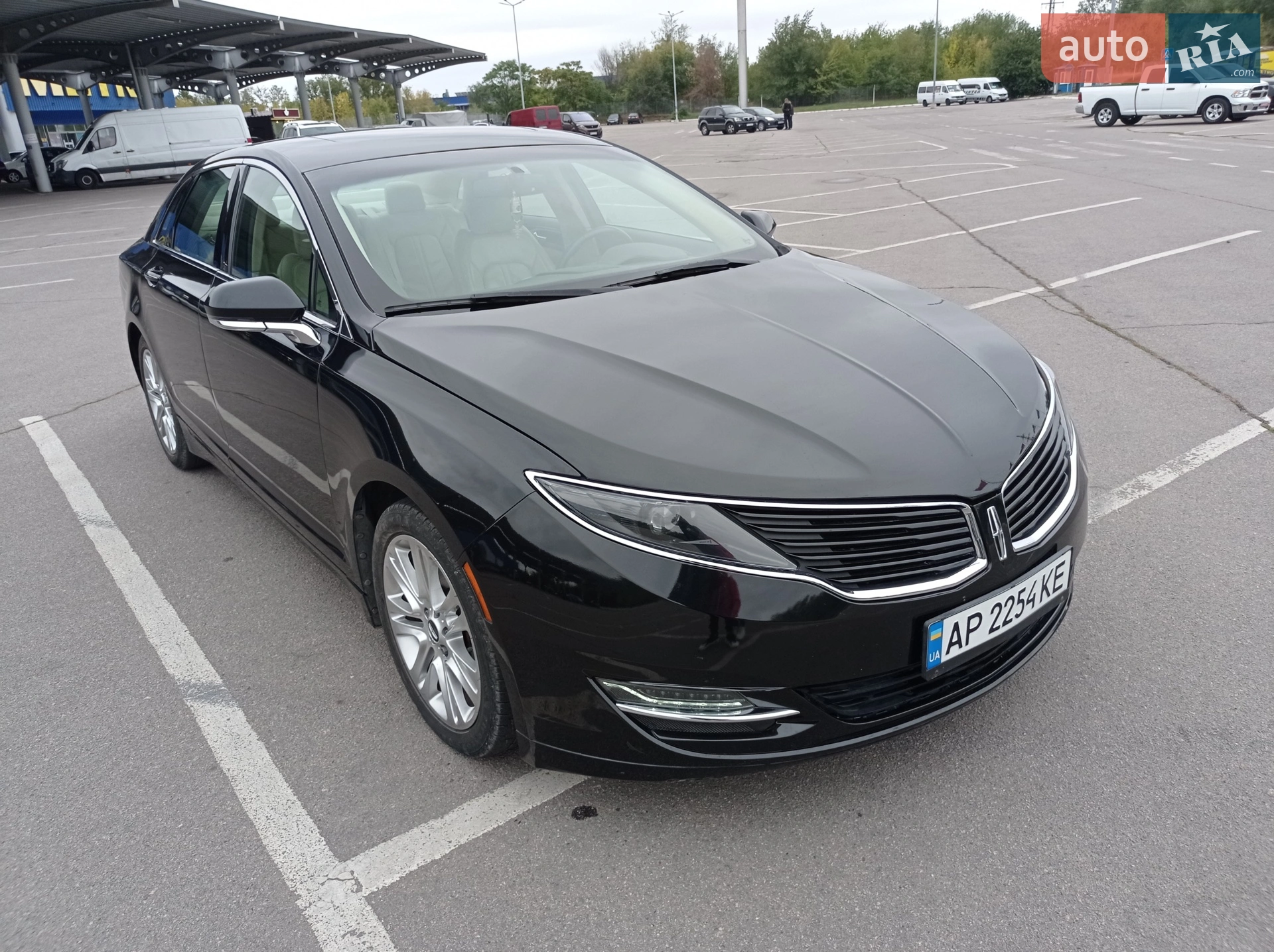 2014 Lincoln MKZ - мініатюра 3