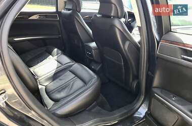 Седан Lincoln MKZ 2014 в 
