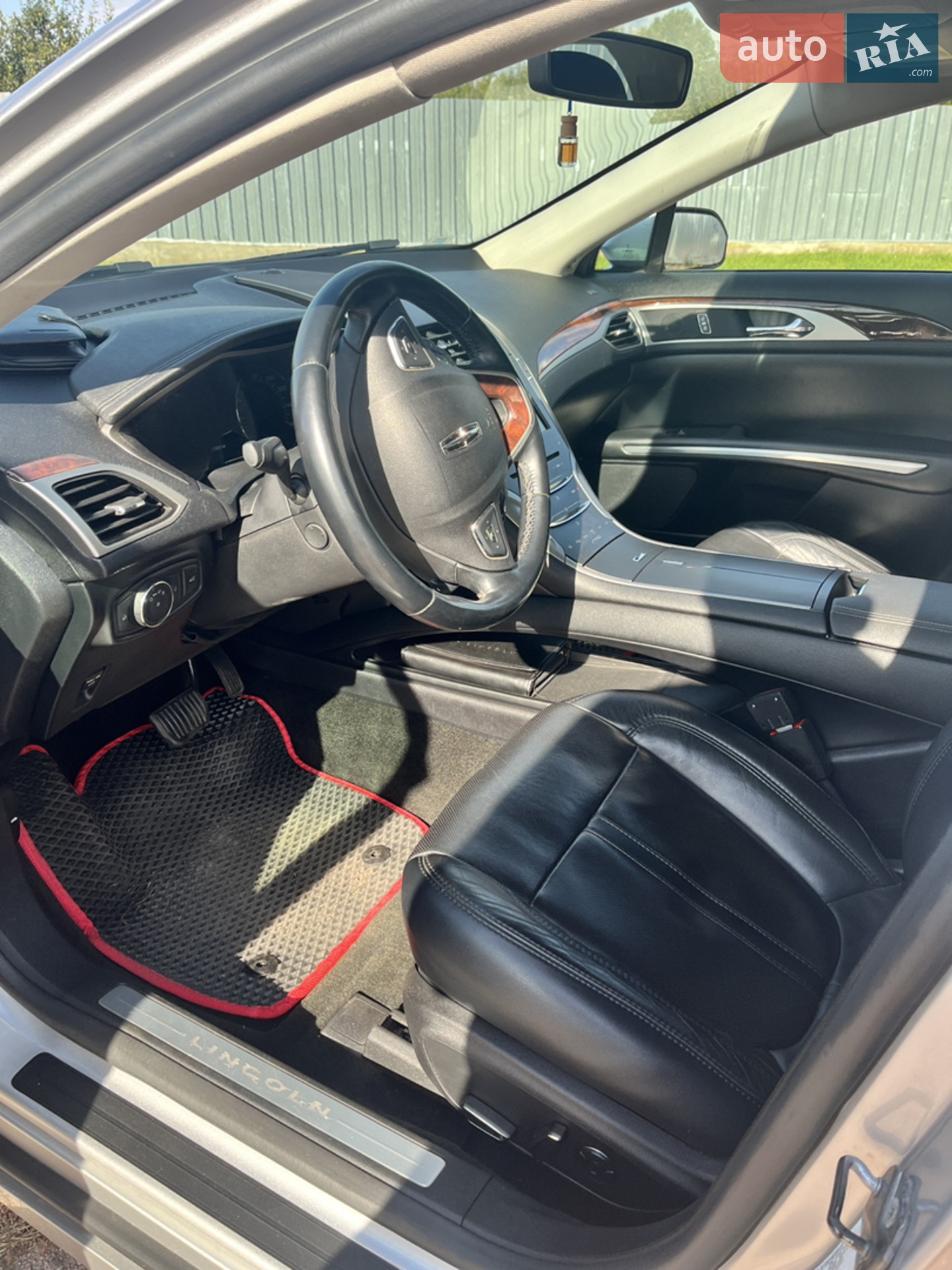 2015 Lincoln MKZ - мініатюра 14