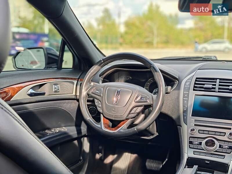 Седан Lincoln MKZ 2016 в Запорожье