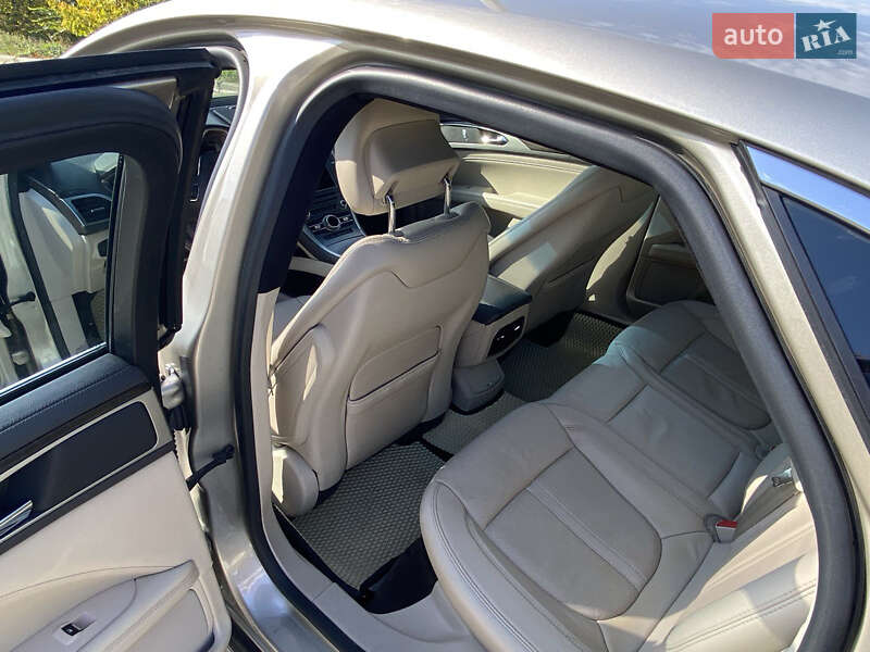 Седан Lincoln MKZ 2017 в Днепре