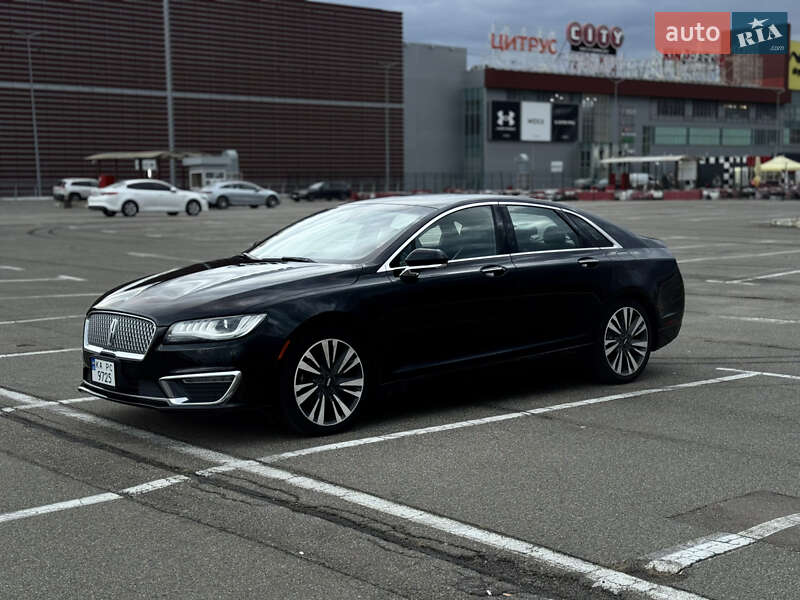 Седан Lincoln MKZ 2016 в 