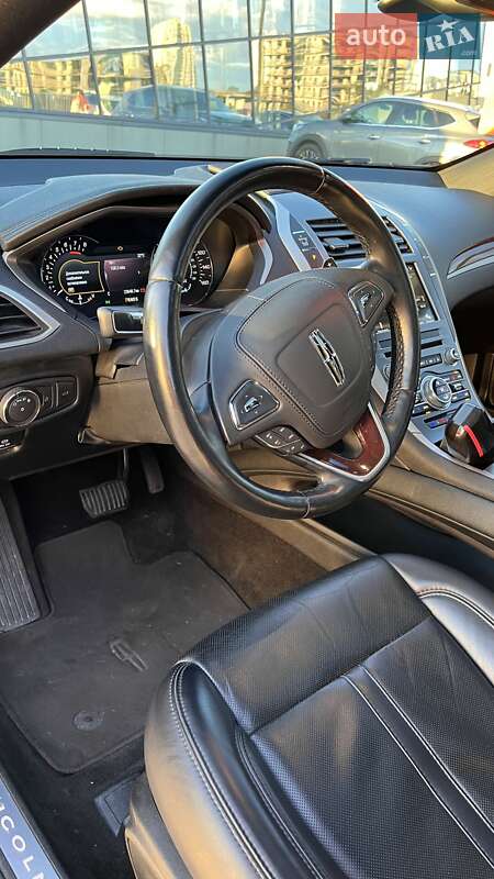 Седан Lincoln MKZ 2018 в Києві