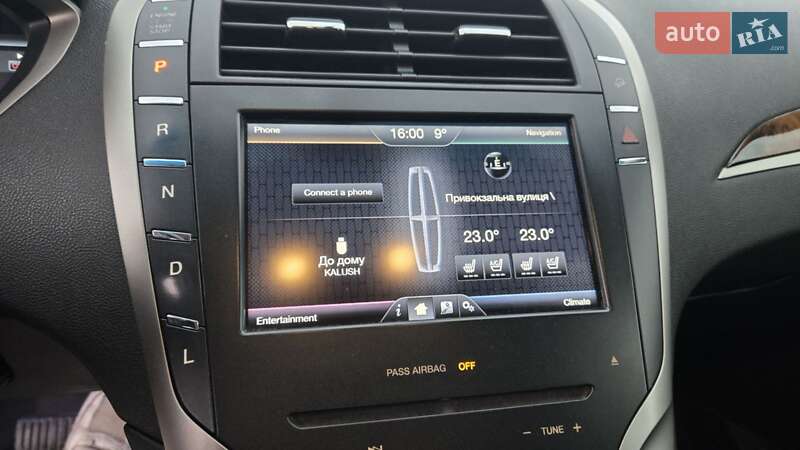 Седан Lincoln MKZ 2013 в Бродах