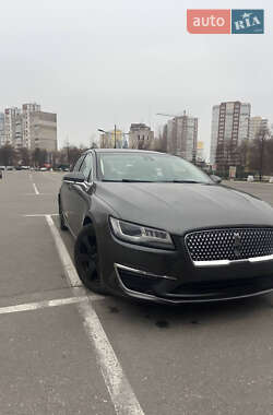 Седан Lincoln MKZ 2015 в Броварах
