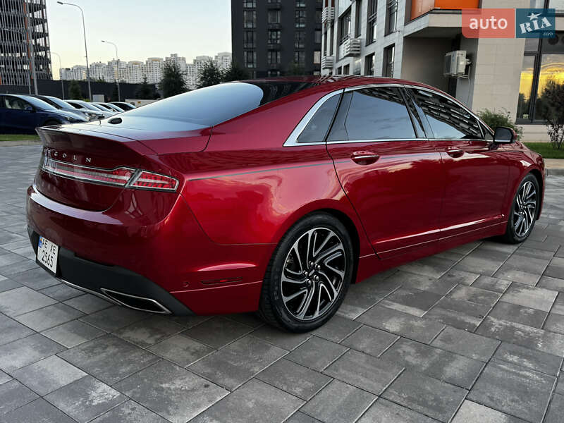 Седан Lincoln MKZ 2020 в Києві
