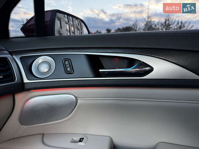 Седан Lincoln MKZ 2020 в Києві