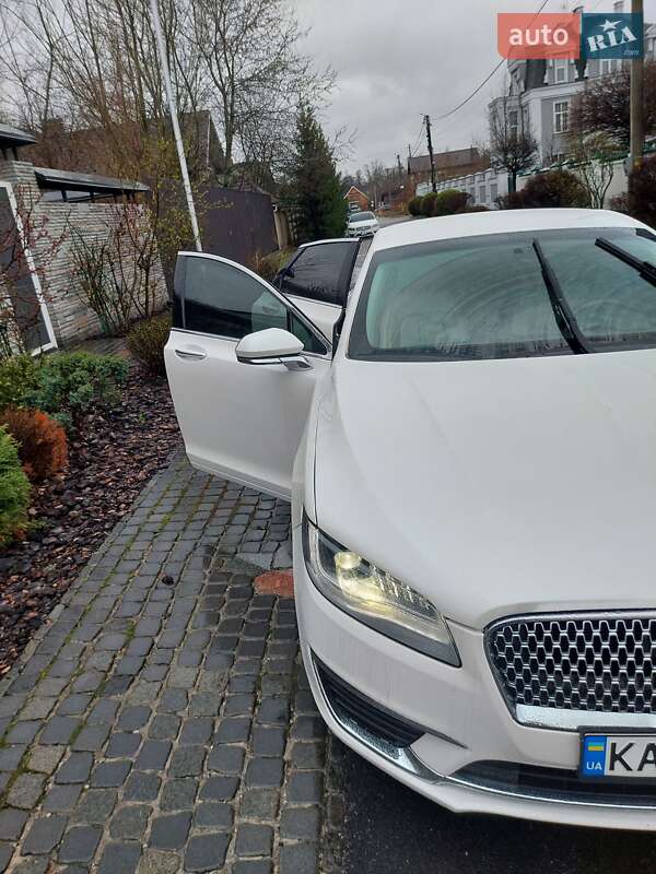 Седан Lincoln MKZ 2018 в Києві фото 3 Седан Lincoln MKZ 2018 в Києві
