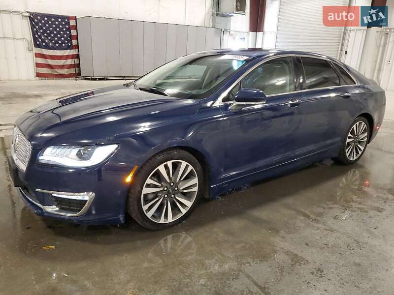 Lincoln MKZ 2020