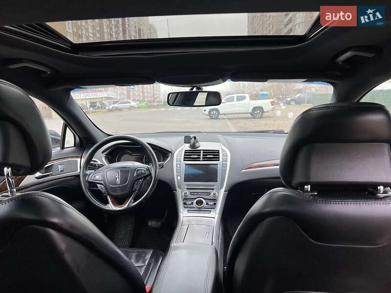Седан Lincoln MKZ 2016 в Києві
