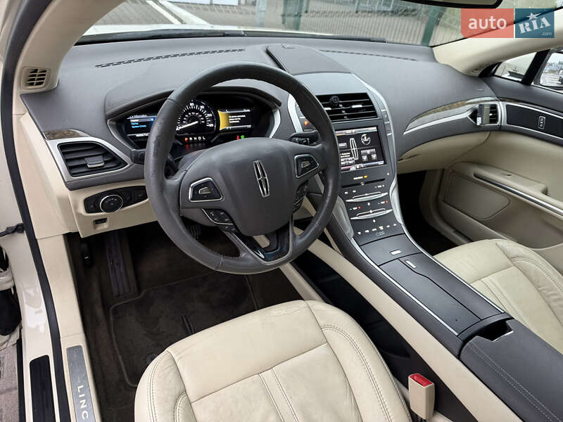 Седан Lincoln MKZ 2014 в Києві