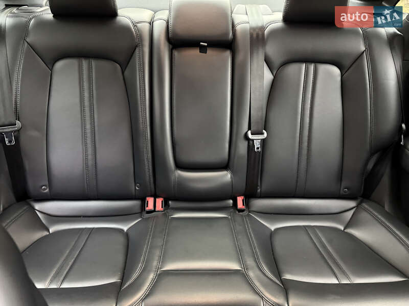 Седан Lincoln MKZ 2017 в Києві