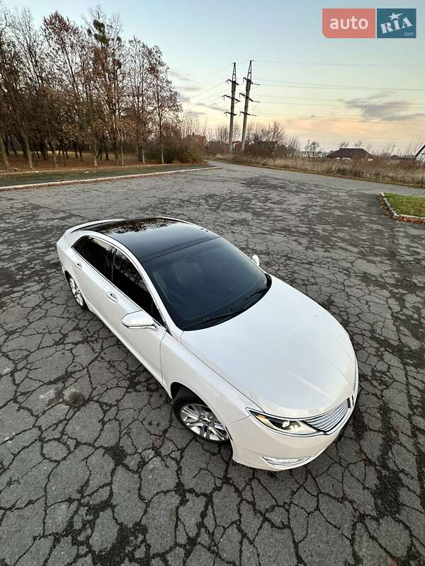Седан Lincoln MKZ 2014 в Ивано-Франковске