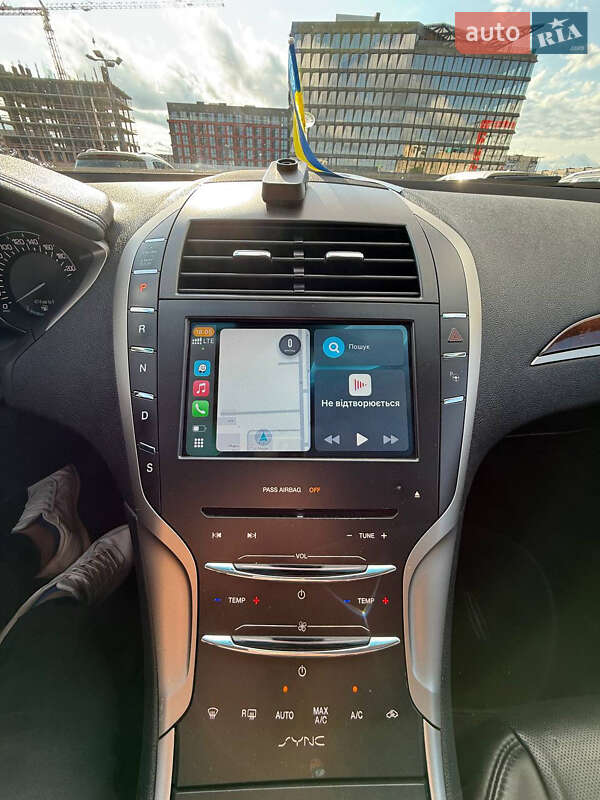 Седан Lincoln MKZ 2015 в Києві