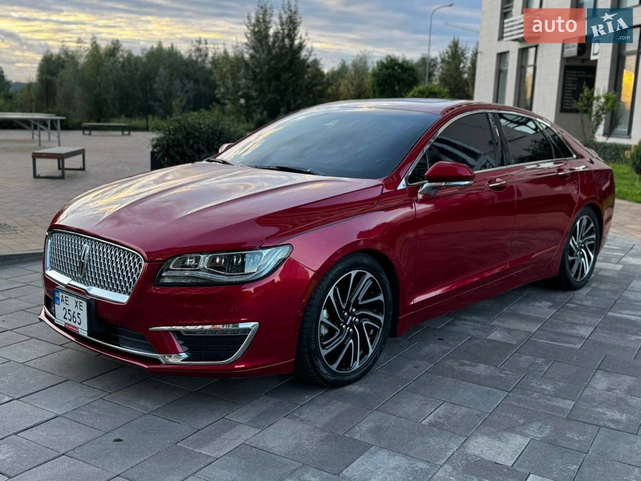 2019 Lincoln MKZ - мініатюра 45