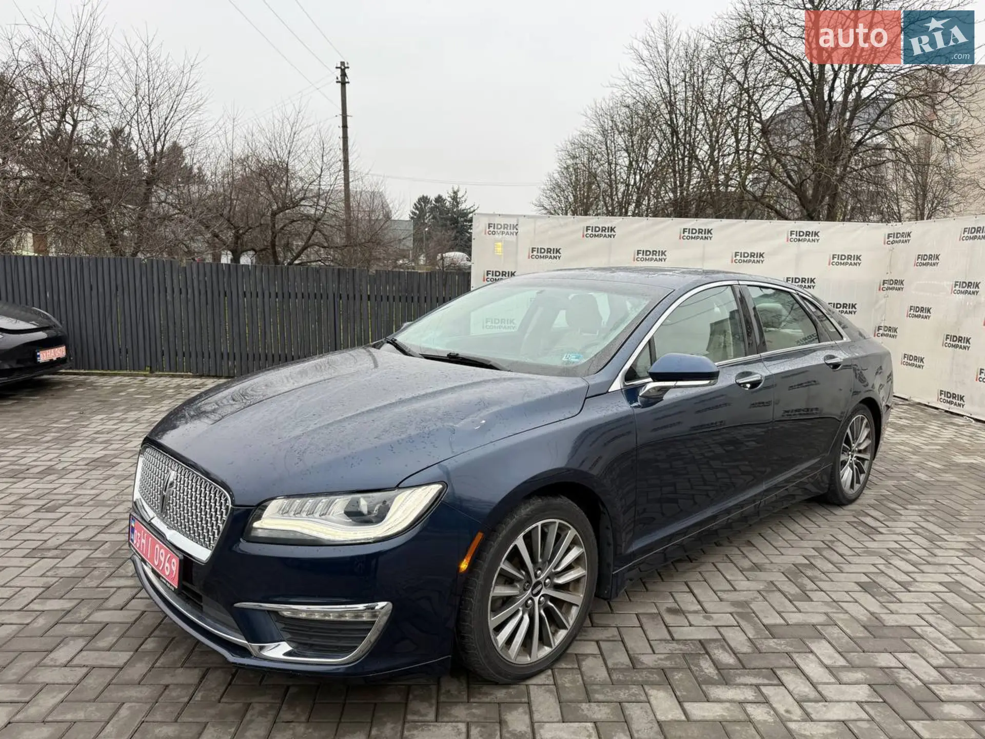 2017 Lincoln MKZ - мініатюра 2