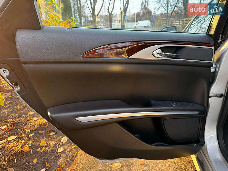Седан Lincoln MKZ 2016 в Киеве фото 26 Седан Lincoln MKZ 2016 в Киеве