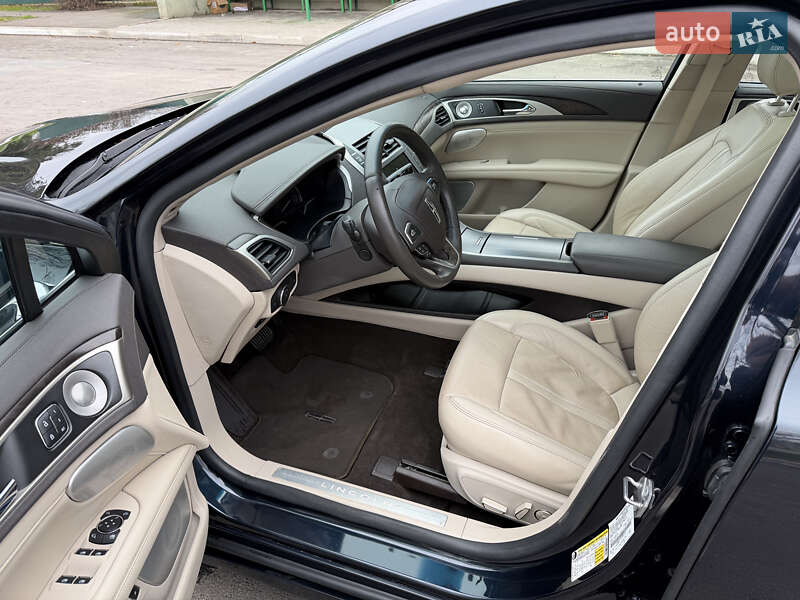 Седан Lincoln MKZ 2019 в Одессе фото 29 Седан Lincoln MKZ 2019 в Одессе