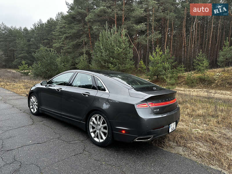 Седан Lincoln MKZ 2015 в Кременчуці