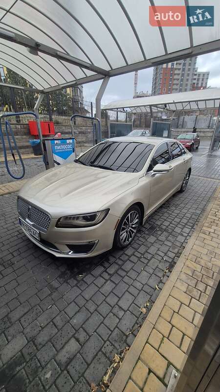 Седан Lincoln MKZ 2017 в Одессе