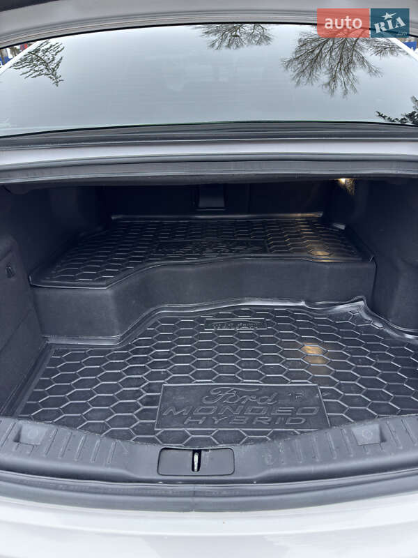 Седан Lincoln MKZ 2017 в Тернополе фото 23 Седан Lincoln MKZ 2017 в Тернополе