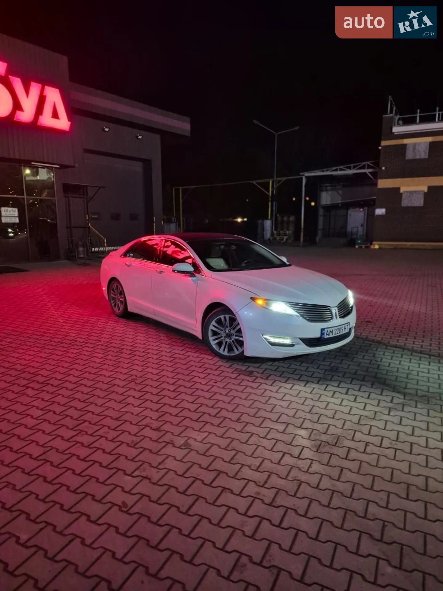 2013 Lincoln MKZ - мініатюра 3
