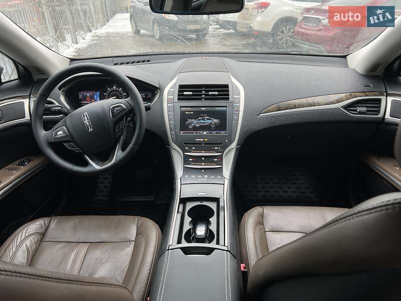 Седан Lincoln MKZ 2015 в Одессе