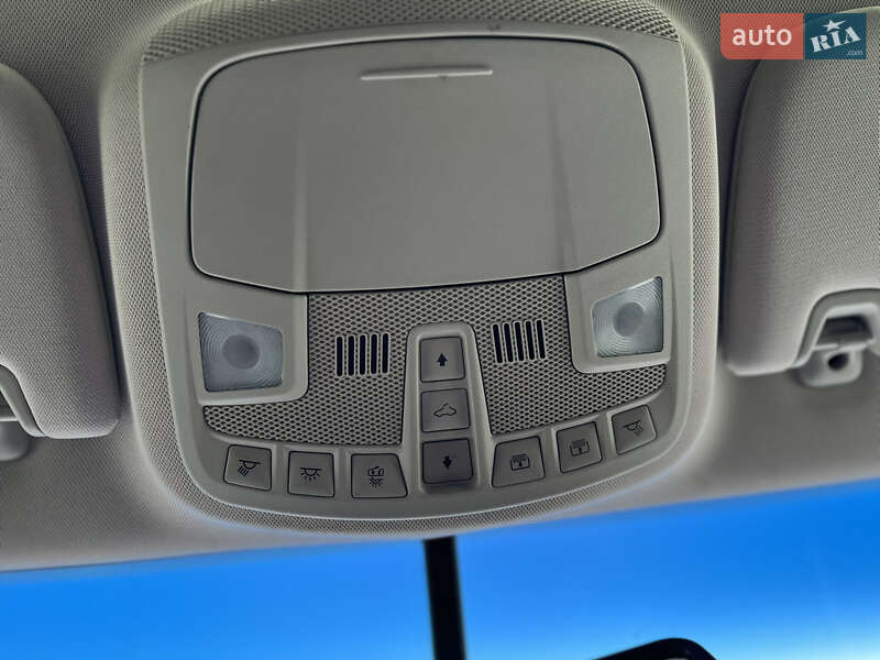 Седан Lincoln MKZ 2014 в Белой Церкви фото 20 Седан Lincoln MKZ 2014 в Белой Церкви