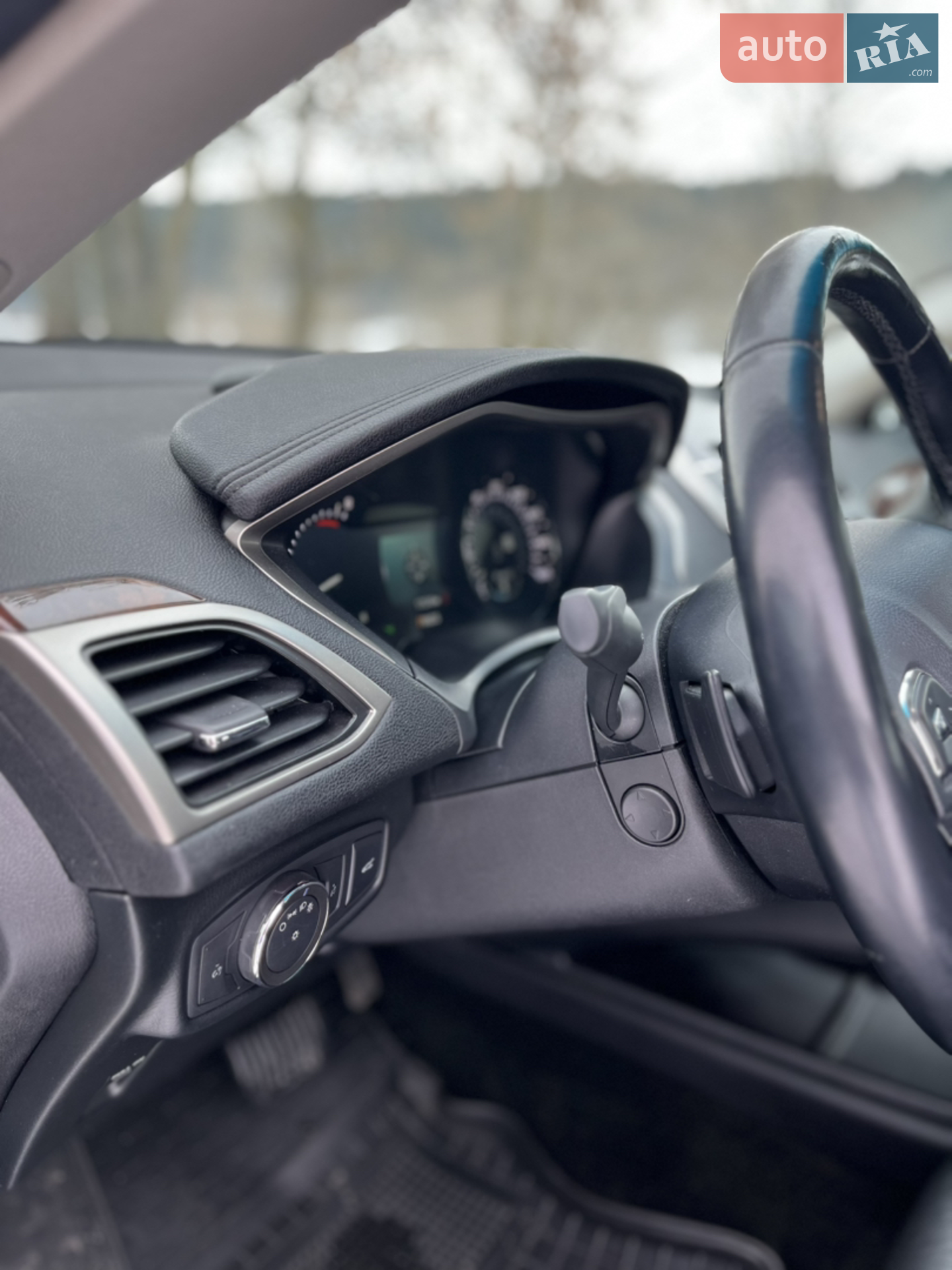 2015 Lincoln MKZ - мініатюра 36