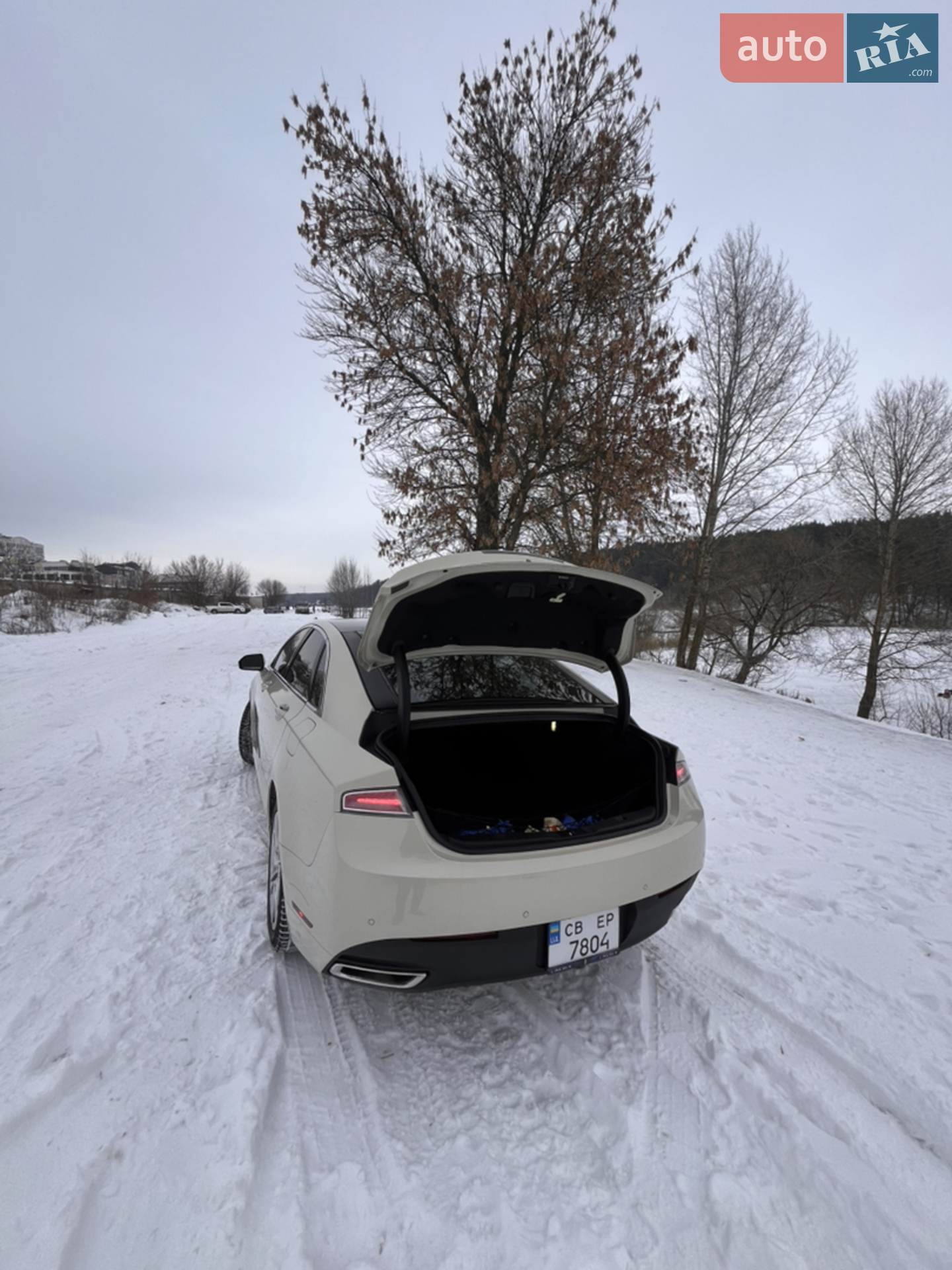 2015 Lincoln MKZ - мініатюра 40