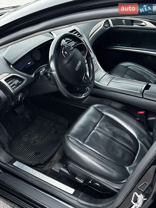 Седан Lincoln MKZ 2014 в Одессе