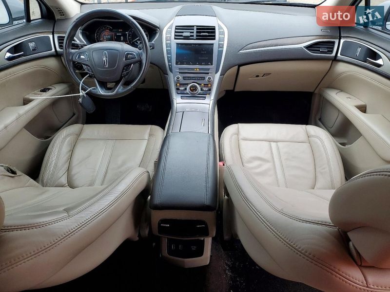 Седан Lincoln MKZ 2017 в Львове