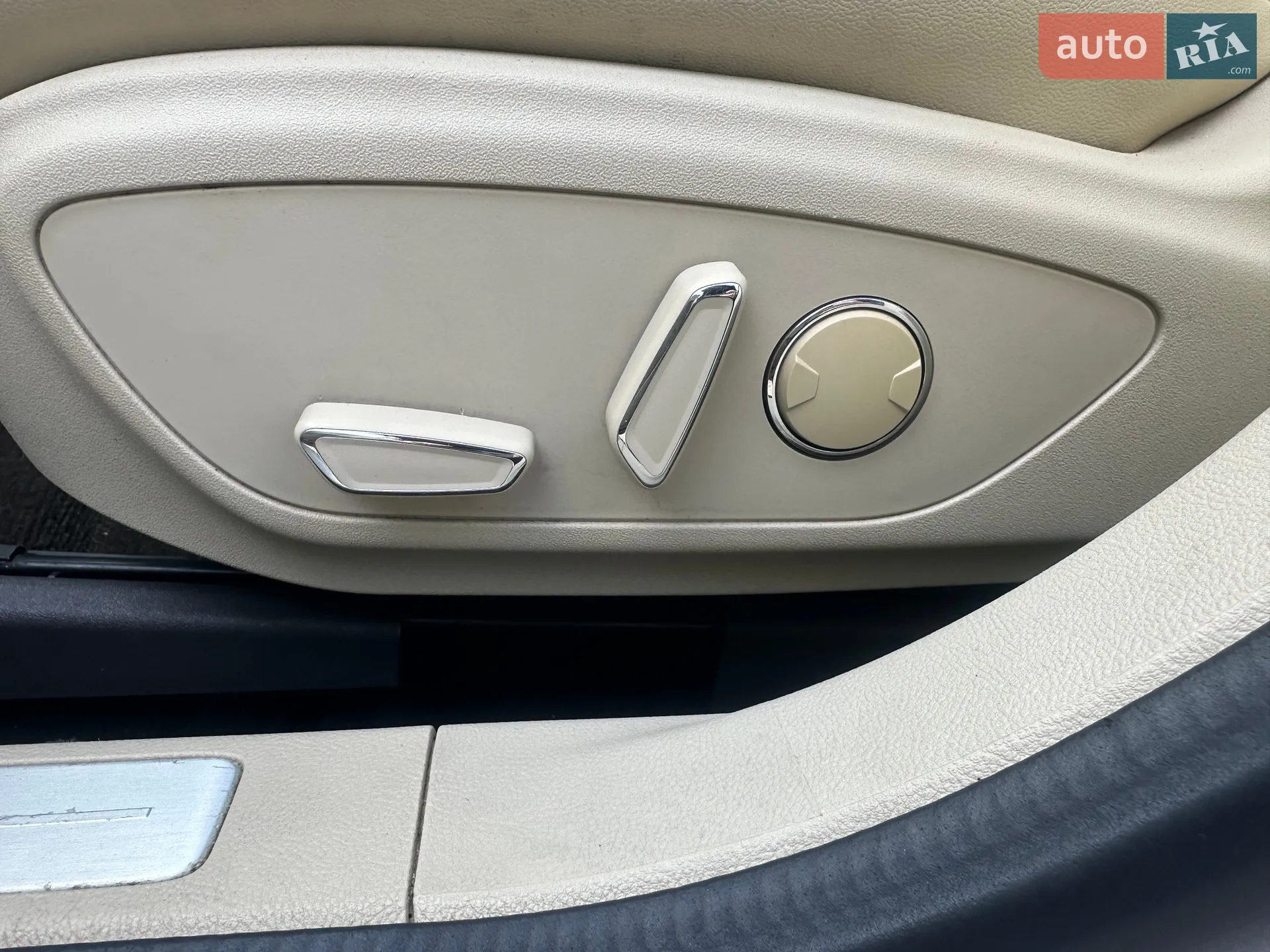 2015 Lincoln MKZ - мініатюра 15
