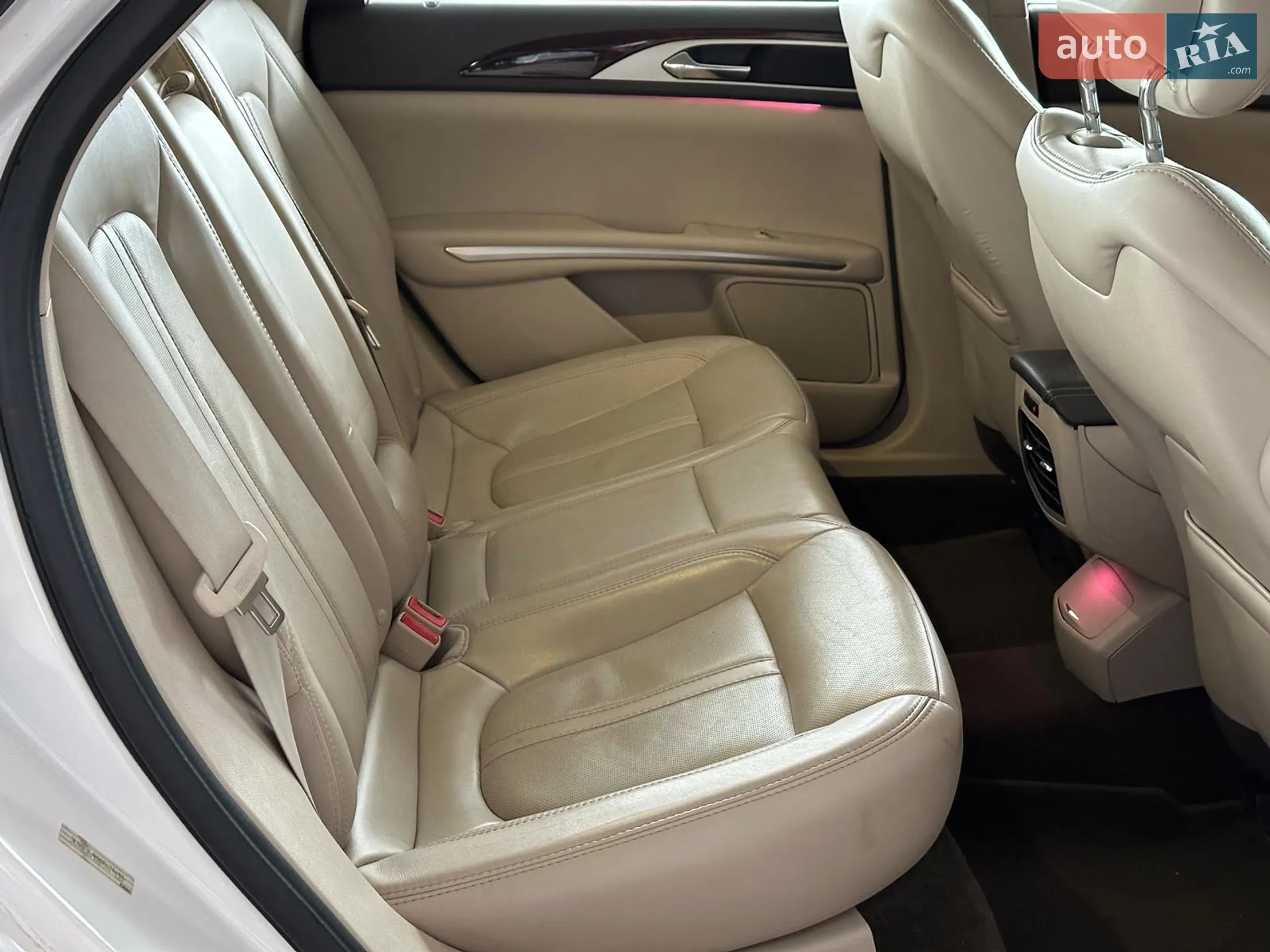 2015 Lincoln MKZ - мініатюра 20