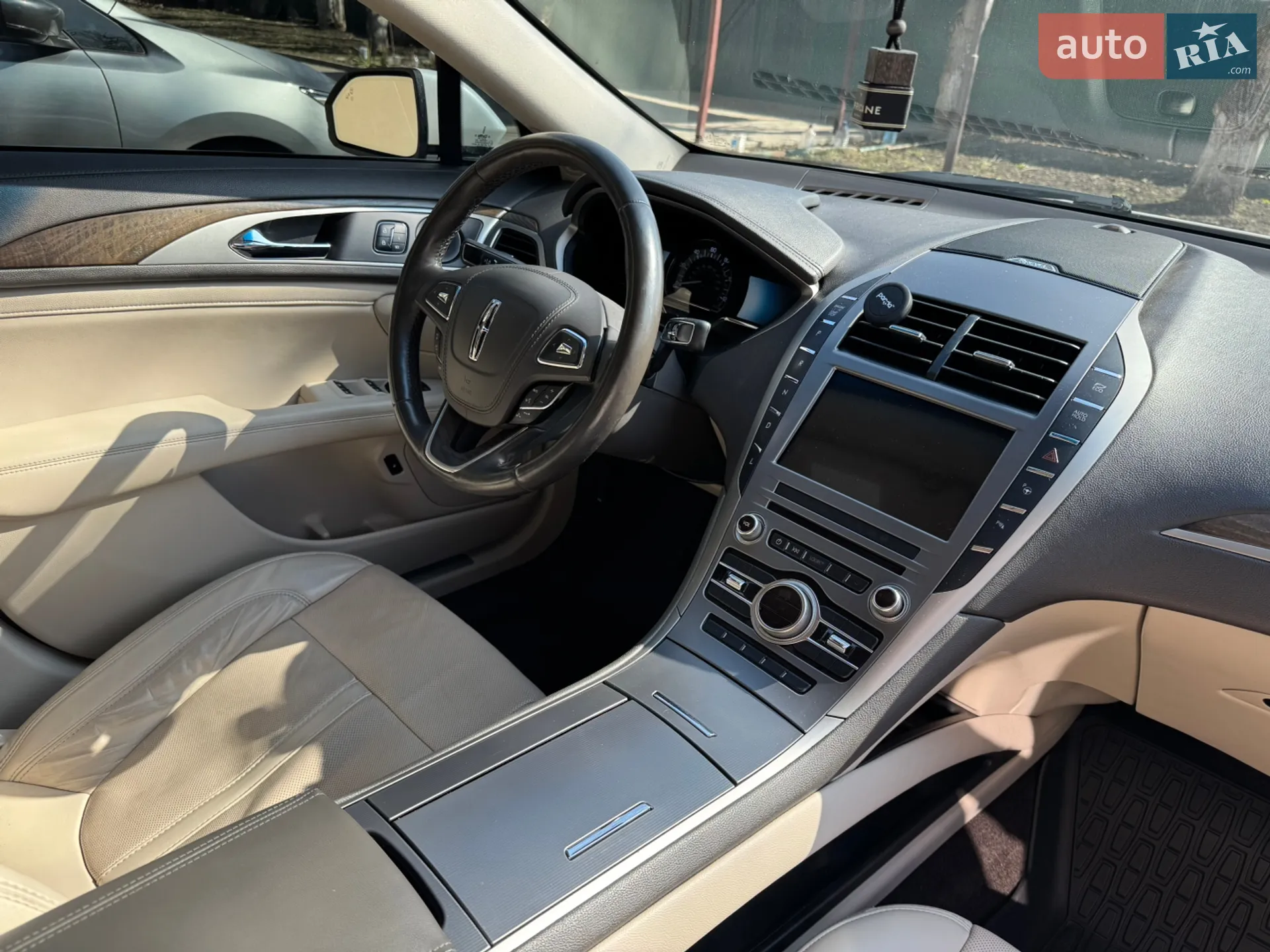 2018 Lincoln MKZ - мініатюра 27